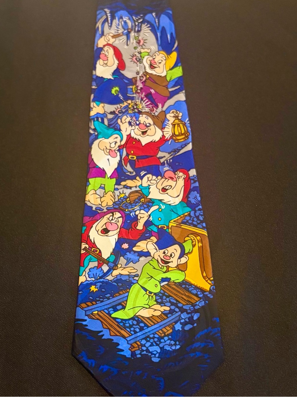 Vtg Disney 7 Dwarves Silk Tie Walt Disney Co. The Disney Store
